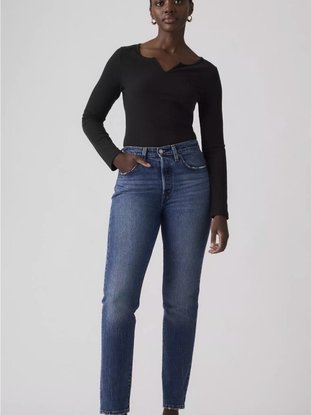 Levi's 501 Original Fit Women’s Jeans in Mid Blue Wash